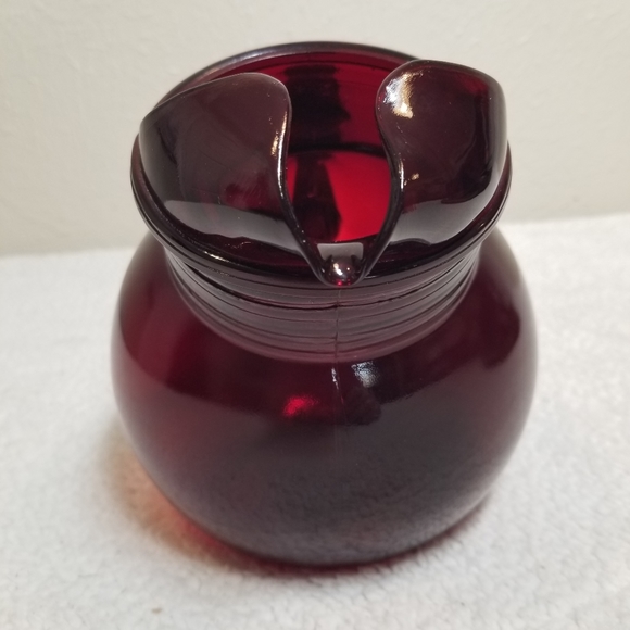 Vintage Anchor Hocking - Ruby Red Glass - Tilted Pitcher - Picture 5 of 9